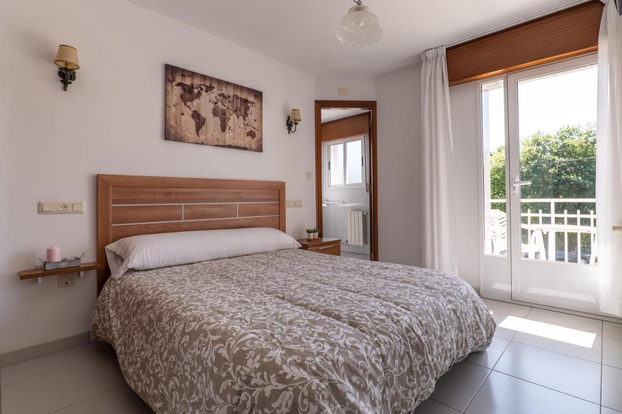 Отель Galerna Hostal Санхенхо Экстерьер фото